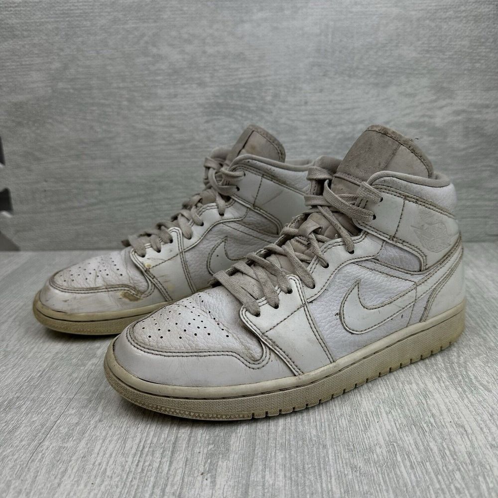 Air Jordan 1 Mid Triple White Patent Swoosh Womens Size 8 Nike BQ6472-100